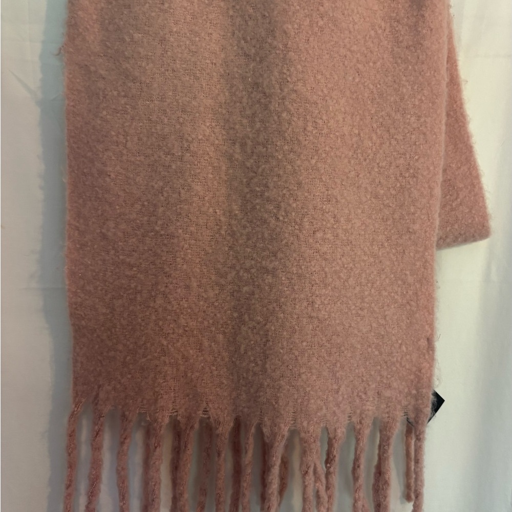 Cozy Pink Fringed Scarf